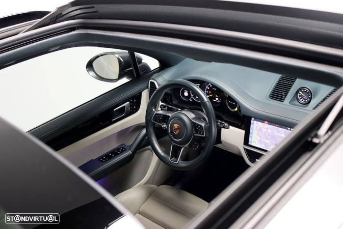 Porsche Cayenne E-Hybrid - 49