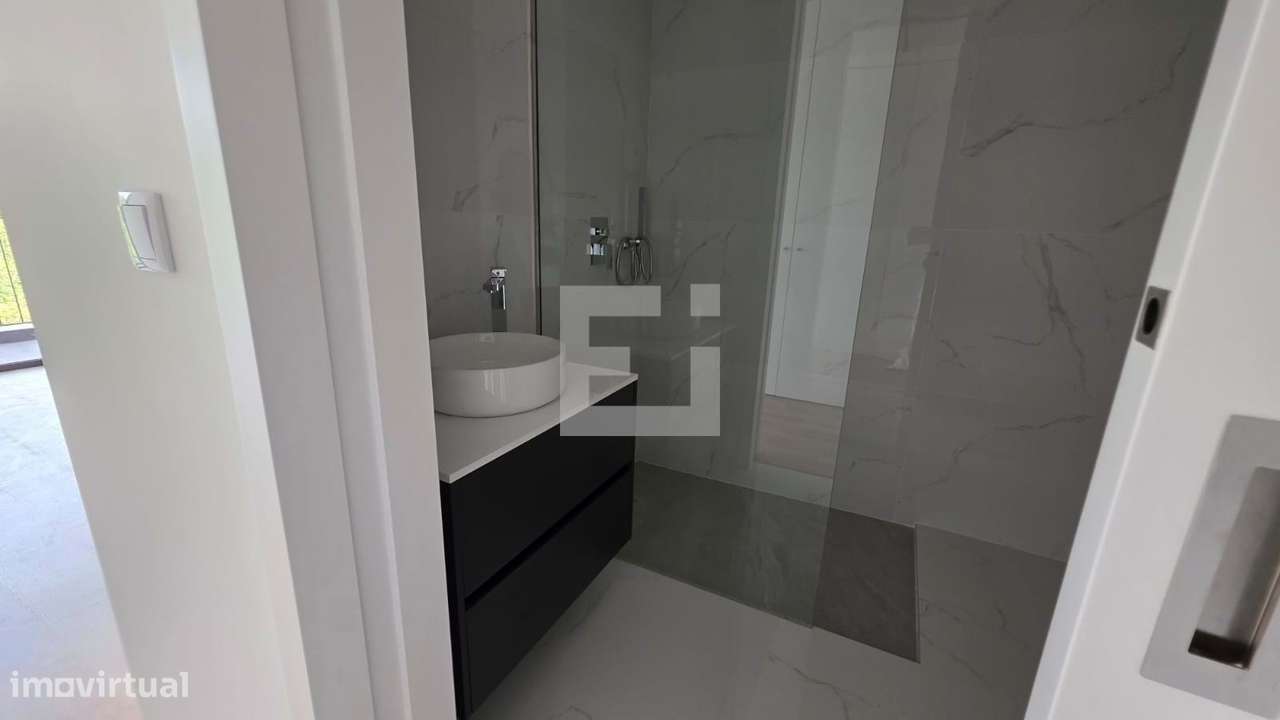 Moradia em Banda T3 com terraço em Gondomar - Grande imagem: 5/54