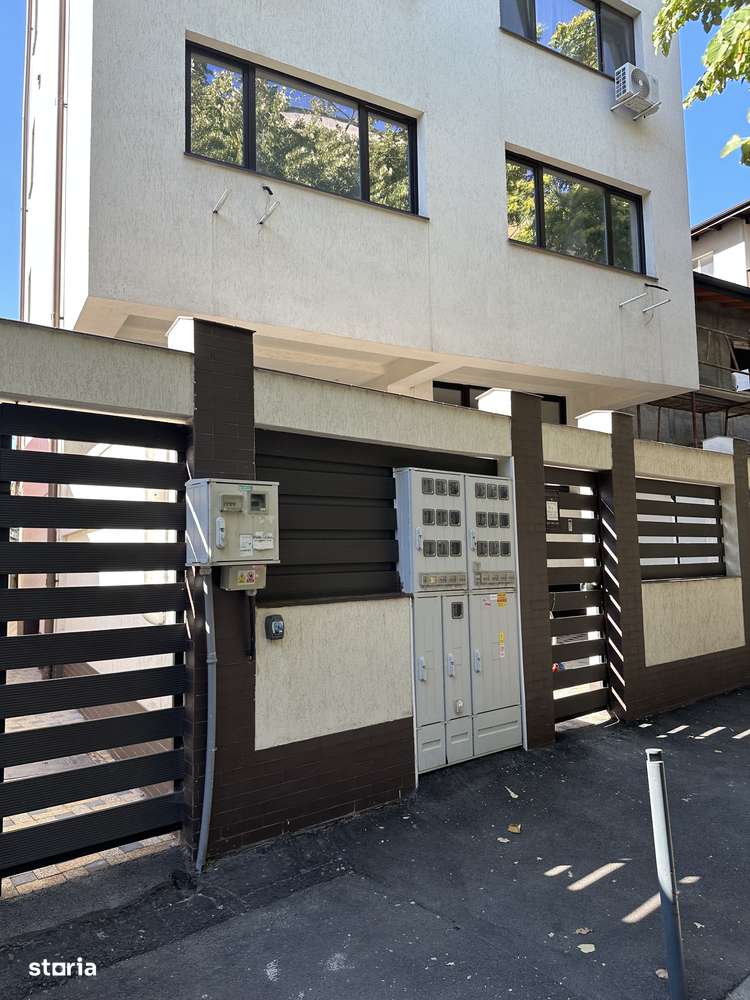 Apartament 2 Camere , 70 mp2 Bloc Nou , Metrou Crangasi , Proprietar