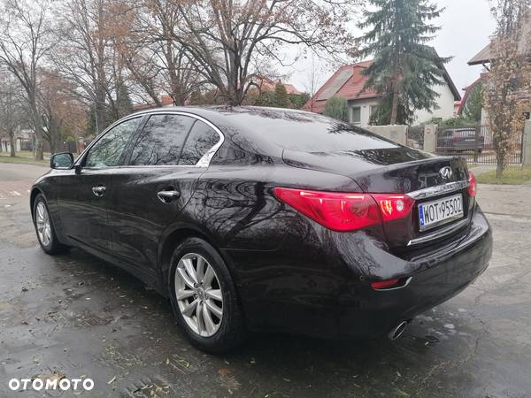 Infiniti Q50 2.2d Premium Tech EU6 - 6