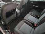 Ford S-Max - 8