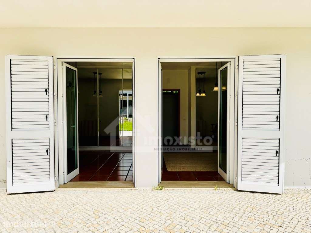 Moradia T6 pronta a habitar com piscina em Lousã-37