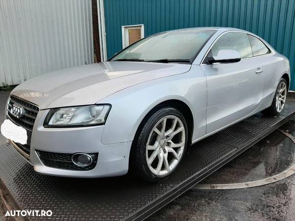 Far stanga Audi A5 2009 Coupe 2.0 TDI CAHA - 3