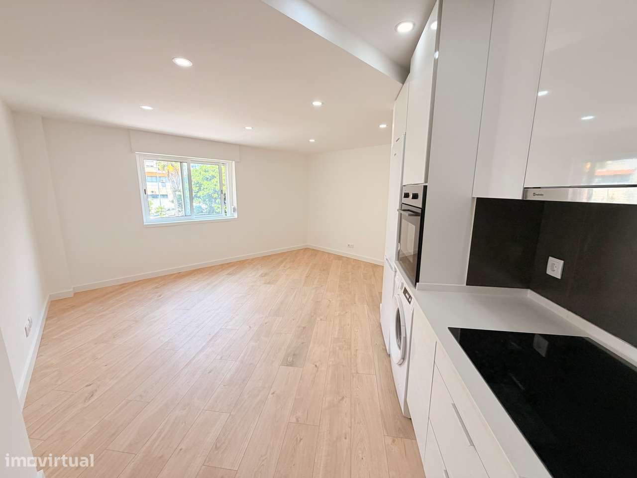 Apartamento T3 Totalmente Renovado | Vista de Rio | Forte da Casa-8