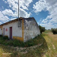 Moradia T2 para recuperar comTerreno com 5.394m2 , Santarém. - Grande imagem: 3/18