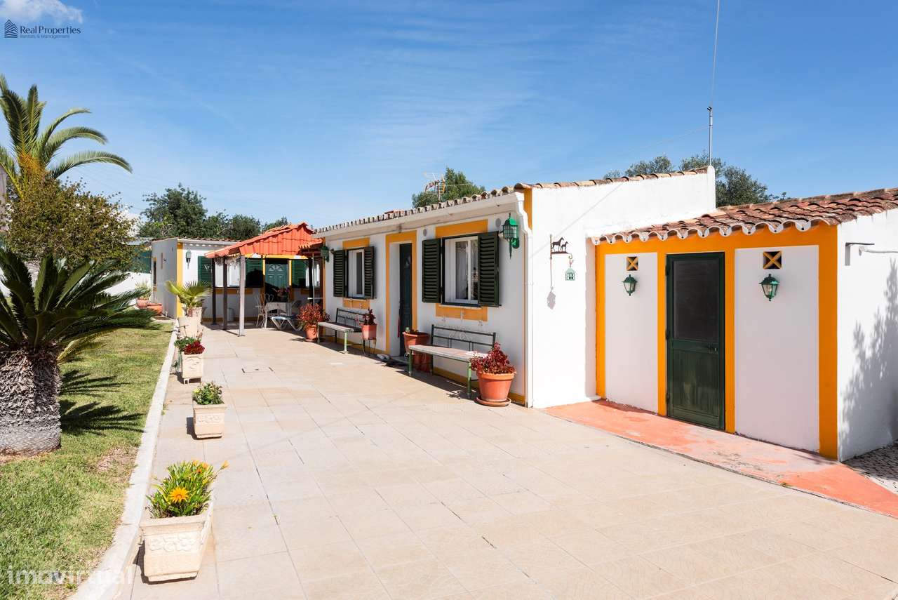 Encanto Algarvio – Moradia Térrea Isolada com Piscina e Jardim-41
