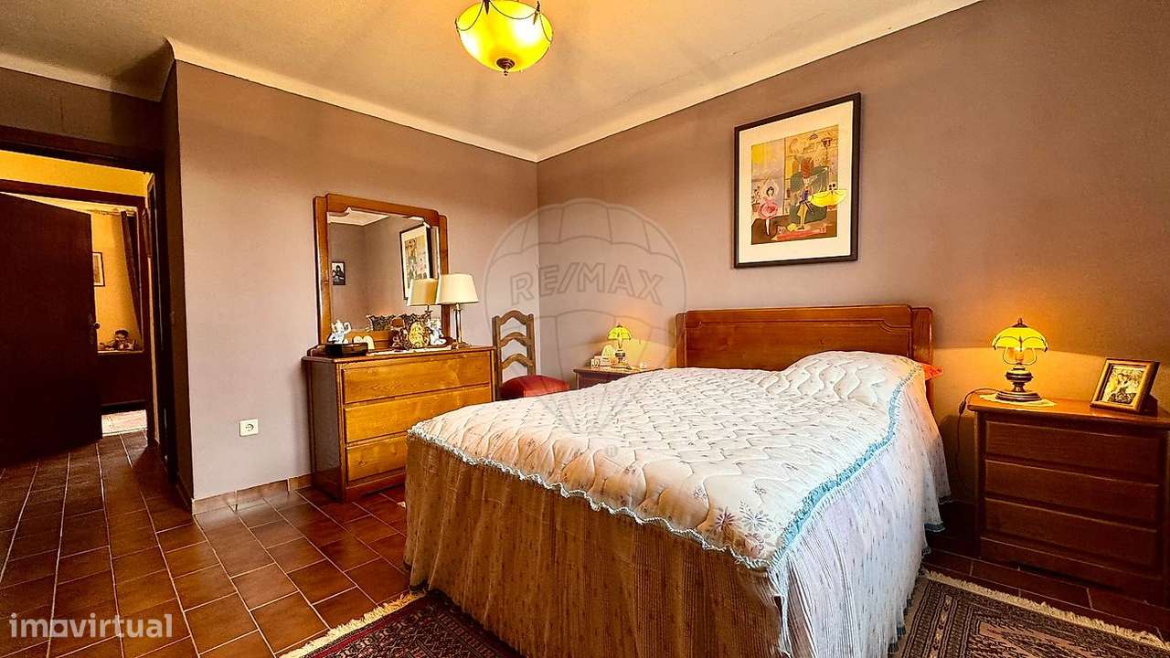 Moradia T4 para venda-23