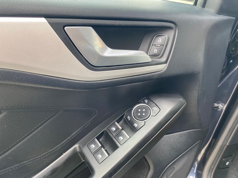 Ford Focus - foto 15
