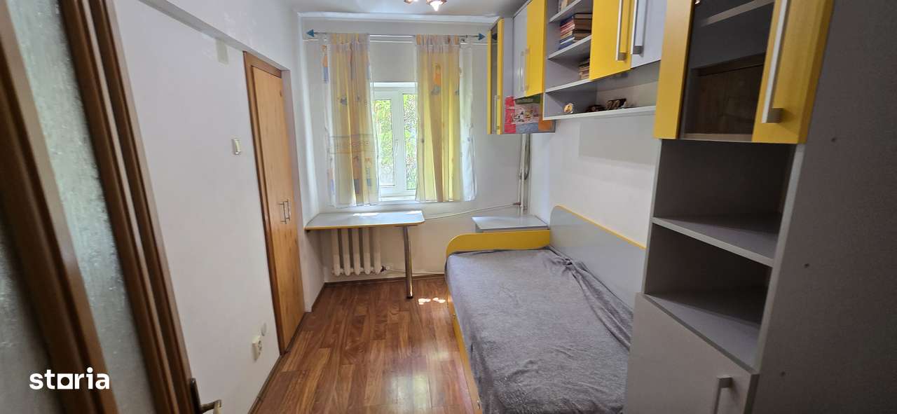 Apartament 2 camere de vanzare Focsani, etajul 2/3-12
