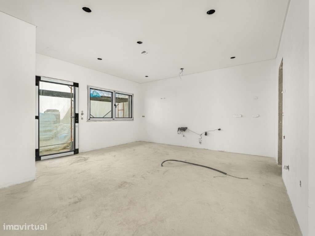 Moradia T3 em m construção com Jardim e Sótão - Via Rara - Santa Ir...-10