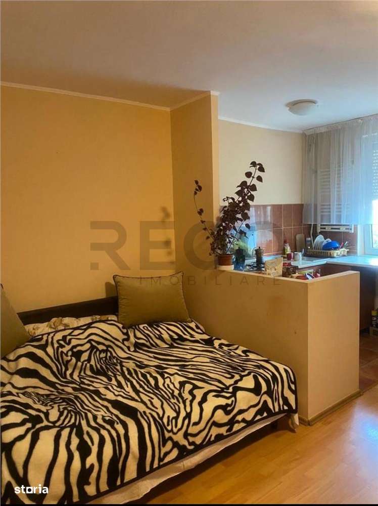 RECO, garsoniera complet renovata, Zona Rogerius, Oradea - Imagine principală: 3/8