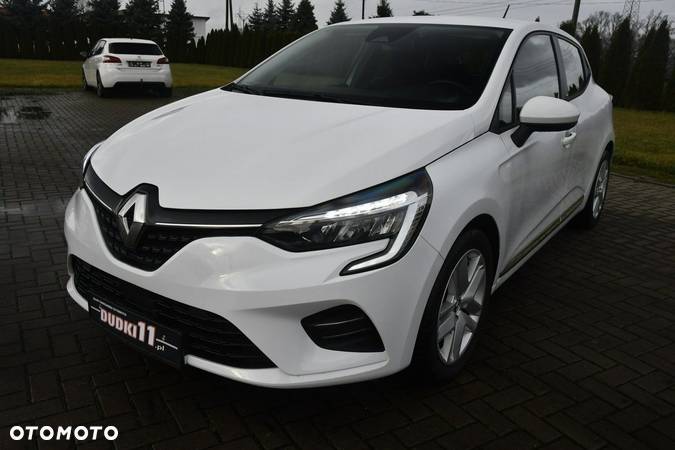 Renault Clio - 8