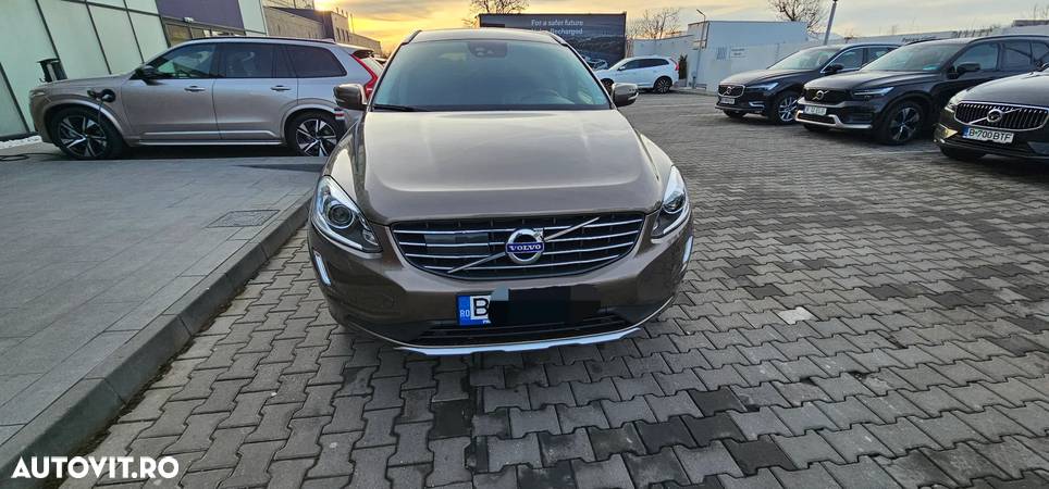 Volvo XC 60 - 1