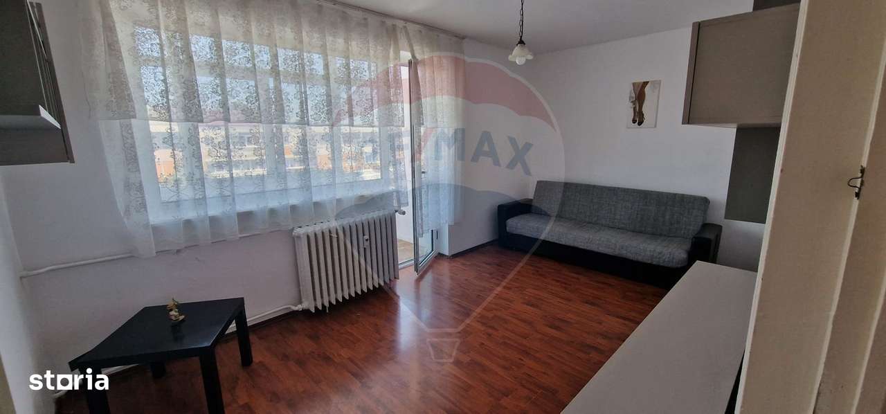 Apartament DE INCHIRIAT cu 2 camere decomandate, zona Narcisa - Imagine principală: 3/12