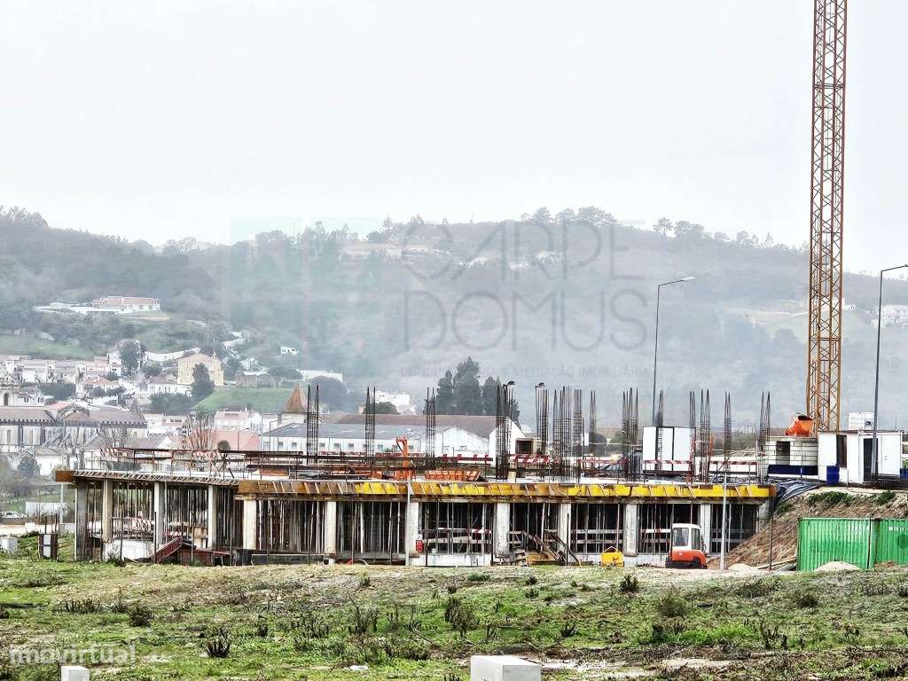 Novos apartamentos T3, varandas e garagem box, junto ao centro Alco...-22