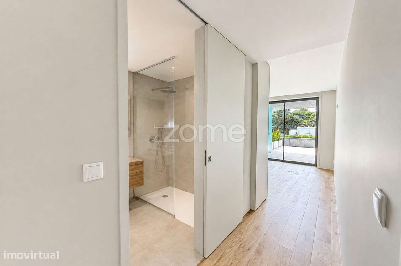 Apartamento T2 novo, com terraço e piscina, em Ponta Delgada-20