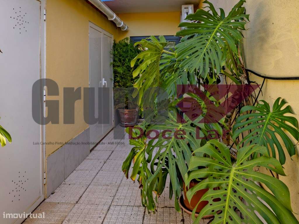 Apartamento T2 com Piscina em Almoinha (Sesimbra)-34