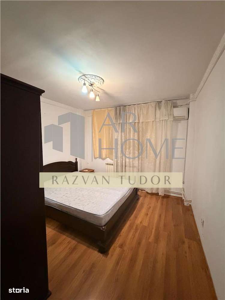 Apartament 3 camere ,centrala proprie,  in Ploiesti ,  P-ta M. Viteazu - Imagine principală: 5/13