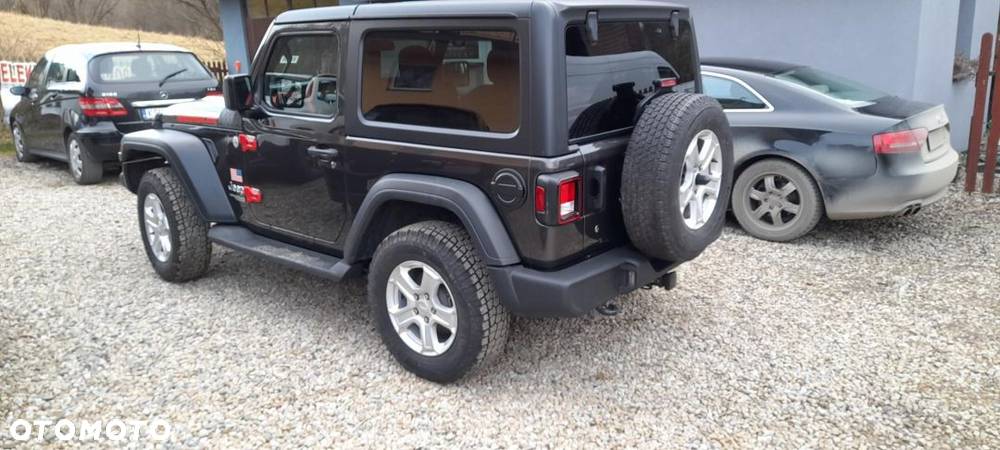 Jeep Wrangler GME 2.0 Turbo Sport - 9