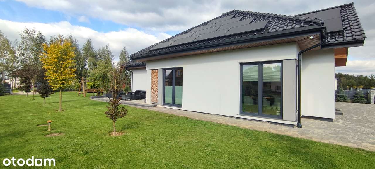 Nowoczesny dom z garażem i dużym ogrodem - Pełny obrazek: 4/15