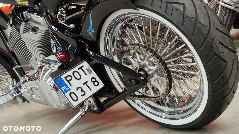 Harley-Davidson Softail - 32