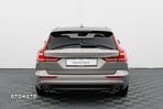 Volvo V60 D4 AWD Momentum Pro - 10