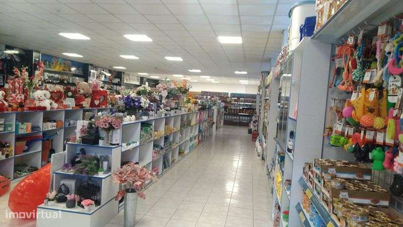 Trespasse de estabelecimento - Grande imagem: 4/6