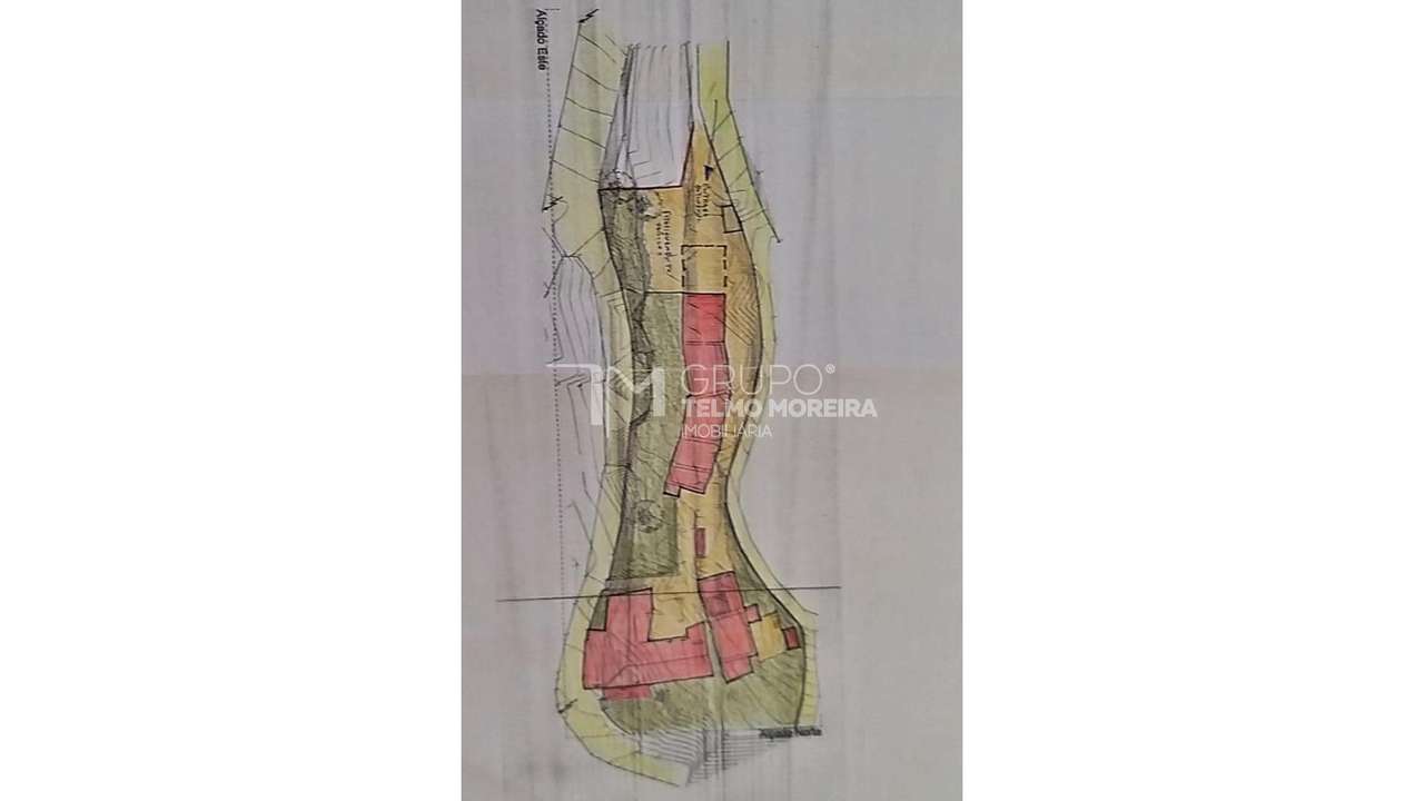 Moradia para Restaurar >=T10 em Macieira de Alcova - Grande imagem: 5/13