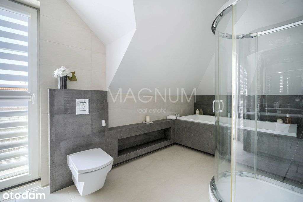 Piękny dom wolnostojący w przyjaznym otoczeniu-9