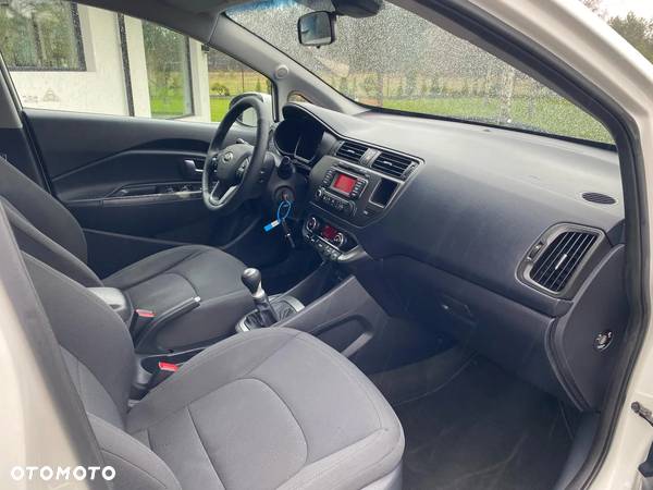 Kia Rio 1.2 Edition 7 - 15