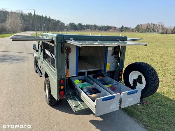 Land Rover Defender 130 2.4 TD4 HCPU S - 17