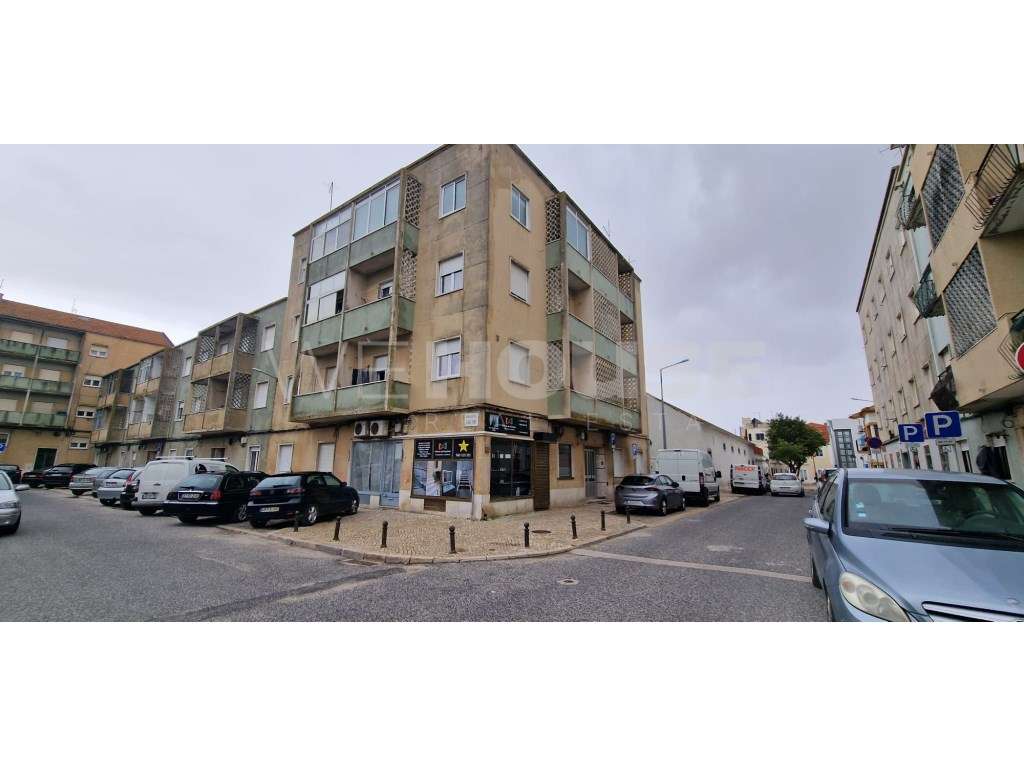 Loja 49 m2, no centro Alcochete - Grande imagem: 2/6