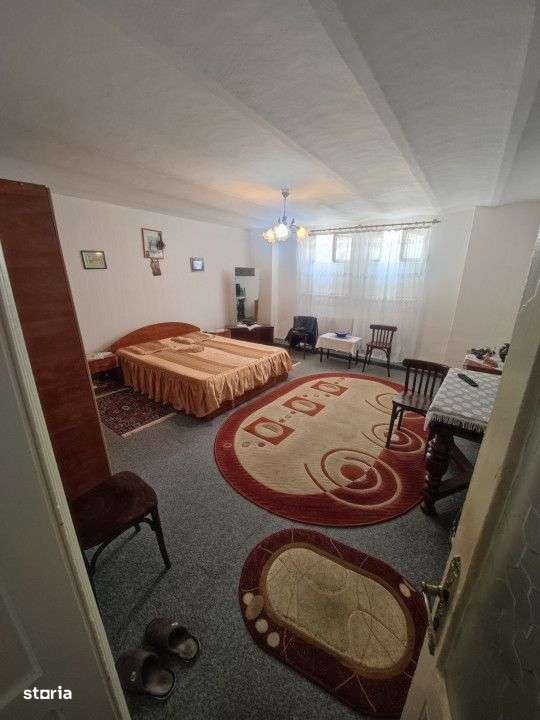 Vanzare 4 camere in vila Dacia-7