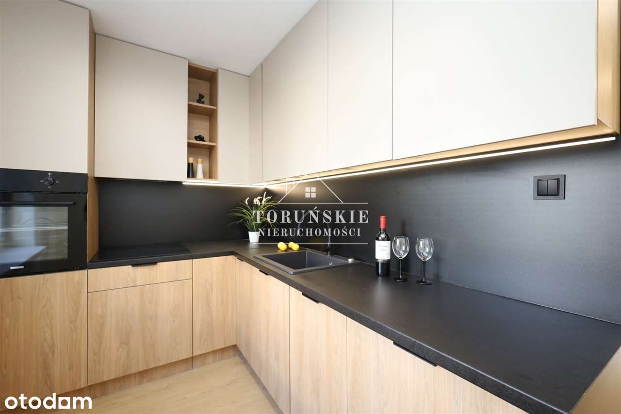 Mieszkanie 2 pokoje Bema wyremontowane - Pełny obrazek: 2/12