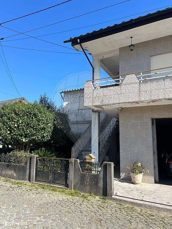 Moradia T3 para venda-13