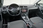 Volkswagen Golf - 15