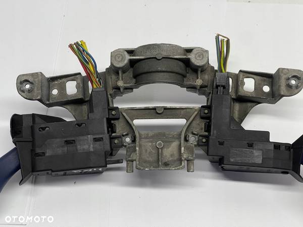 PRZEŁĄCZNIK WYCIERACZEK SMART FORTWO 450 98-07 0001272V007 - 4