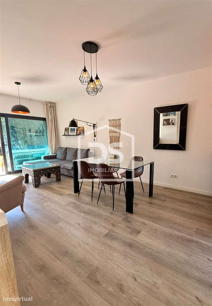 Apartamento T2 Venda em Santa Cruz,Santa Cruz - Grande imagem: 2/25