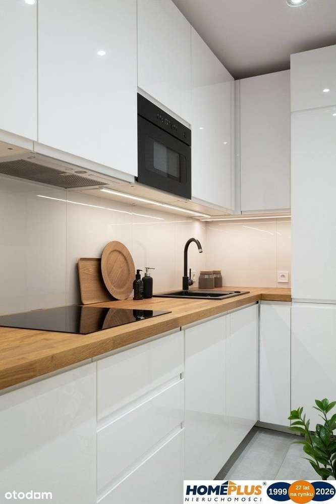 W budynku przy pl.Inwalidów, do wprowadzenia !!!-7