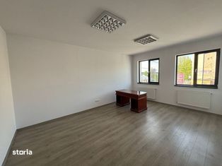 Birouri/spre inchiriere/ zona Depozitelor - Imagine principală: 2/9