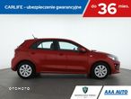 Kia Rio - 7