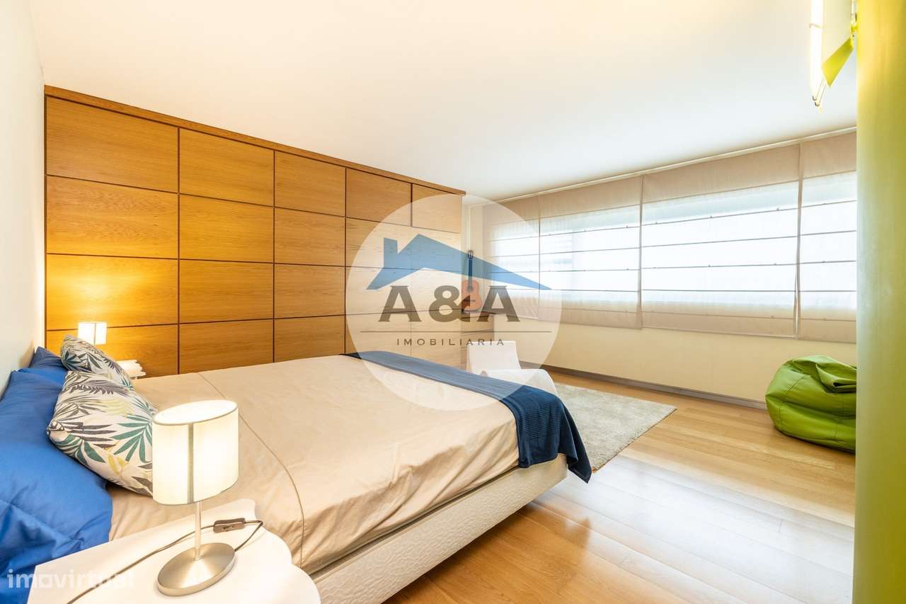 Exclusiva Propriedade de Luxo com Áreas Generosas e Próxima das Praias-21