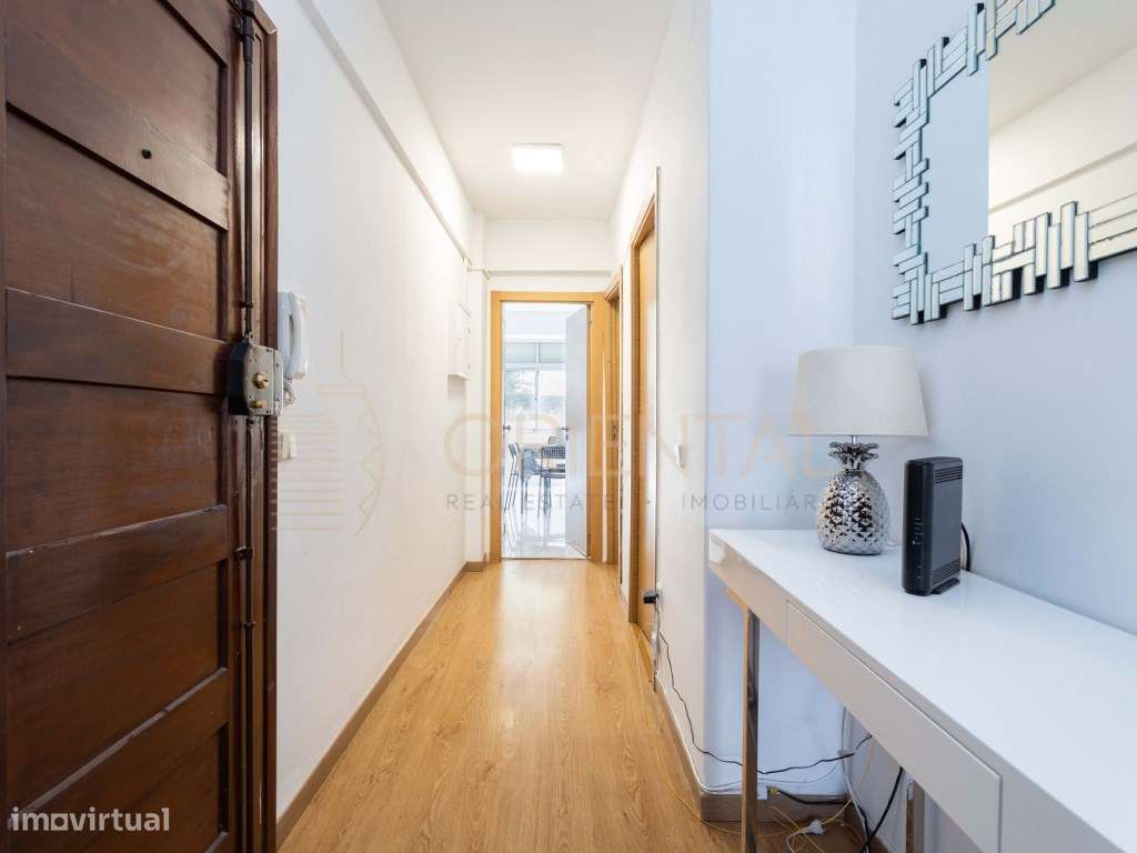 Apartamento T2+1 em Rio de Mouro-16