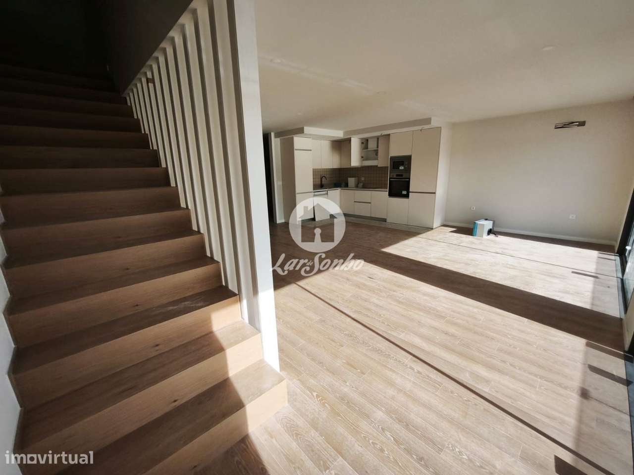 Apartamento T4 Duplex em Barcelos-3