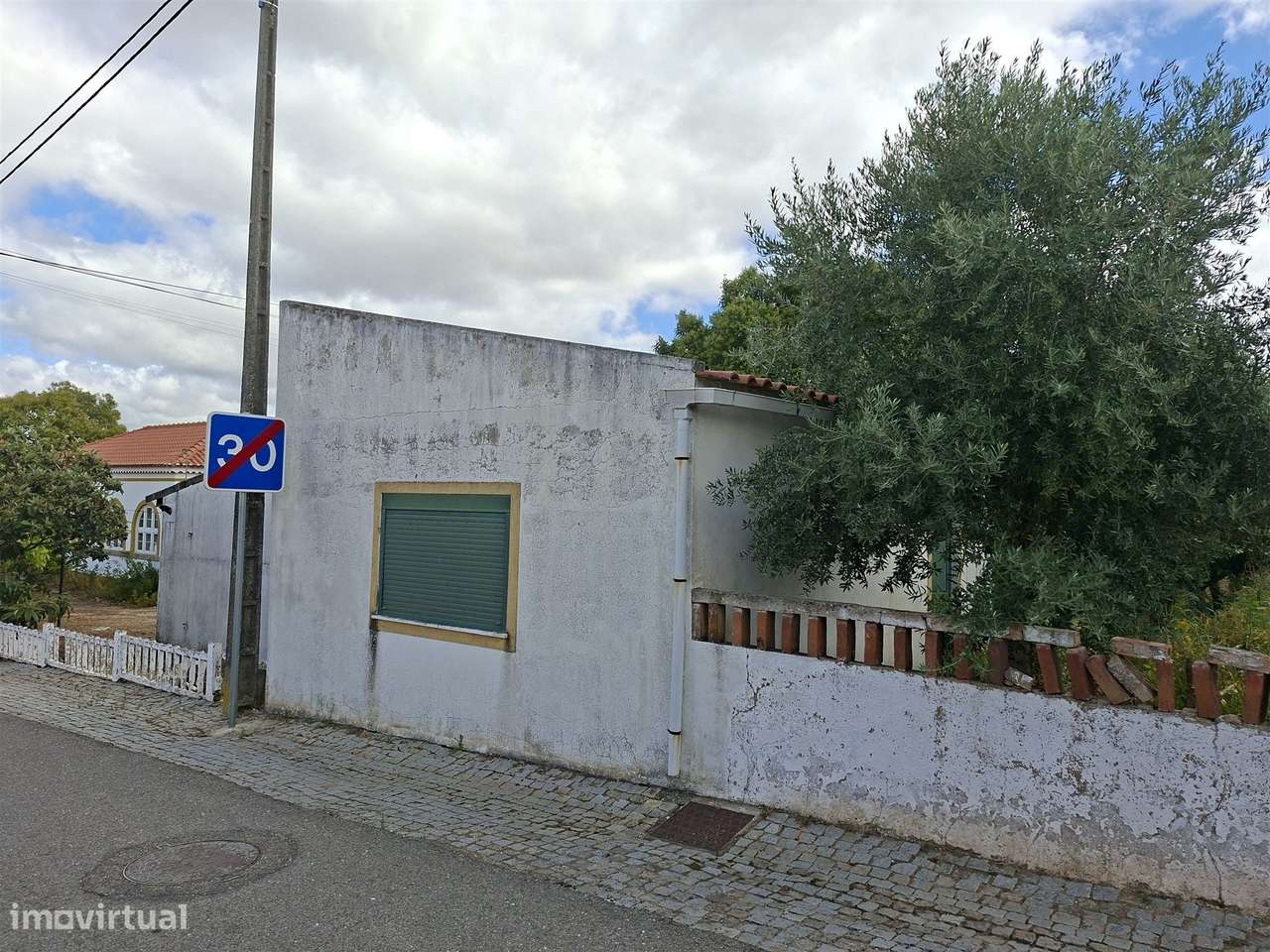Venda Conjunta de 2 Moradias - São Facundo - Abrantes-31