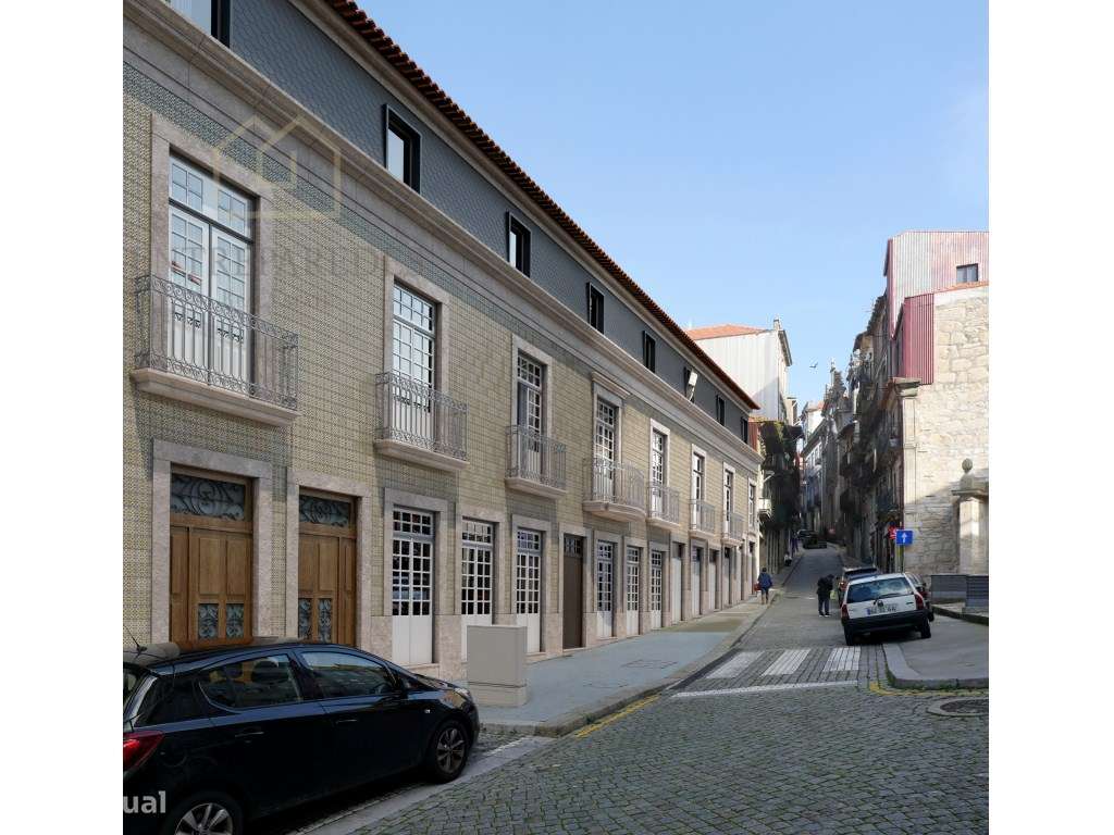 Apartamento T1+1, para comprar na zona histórica do Porto, junto a ... - Grande imagem: 4/31