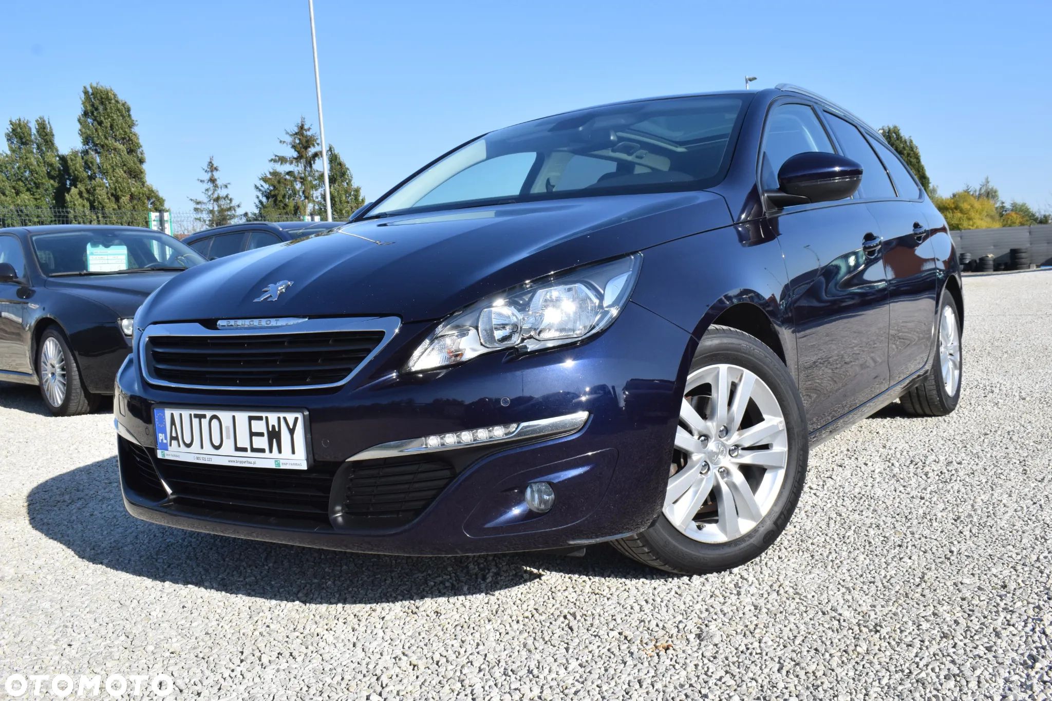 Peugeot 308 - 1