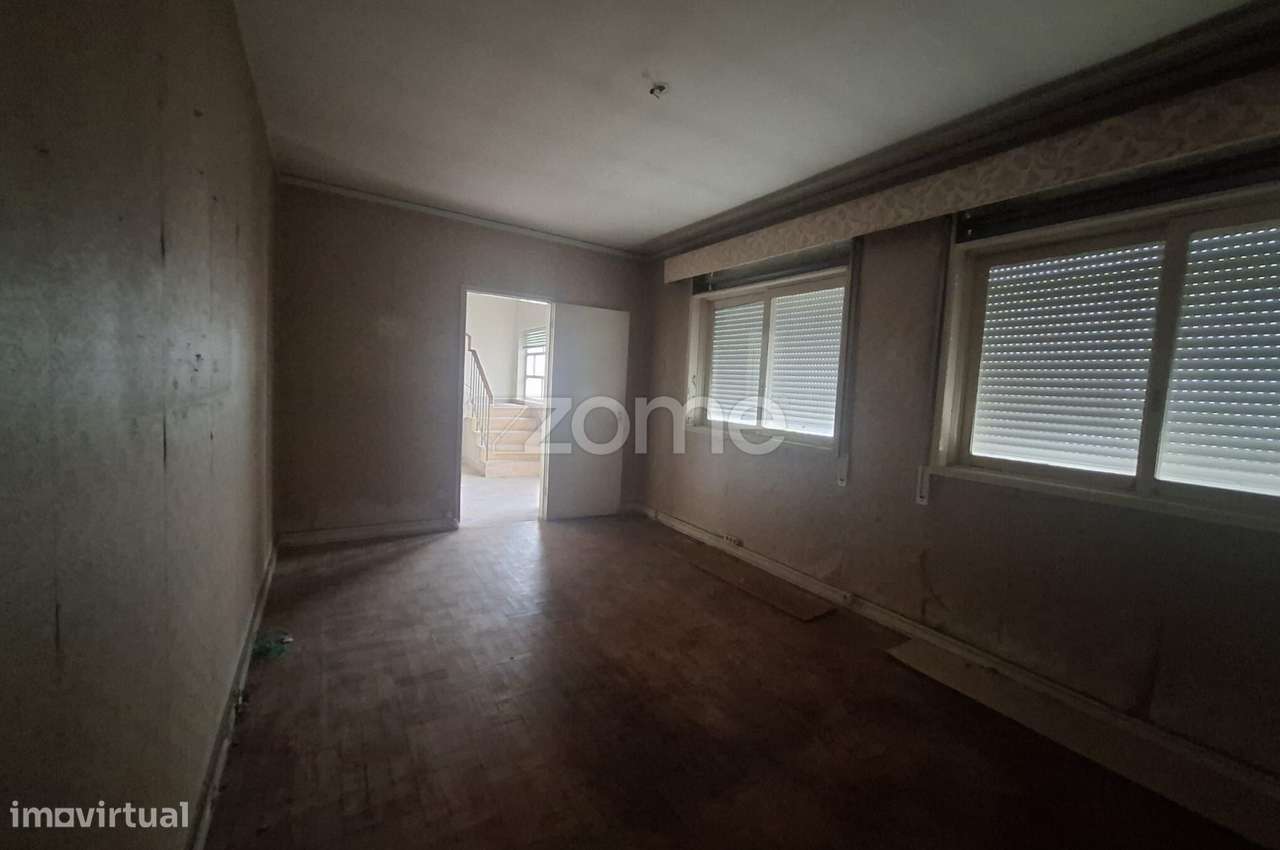 Moradia Geminada no centro de Chaves - Grande imagem: 4/12