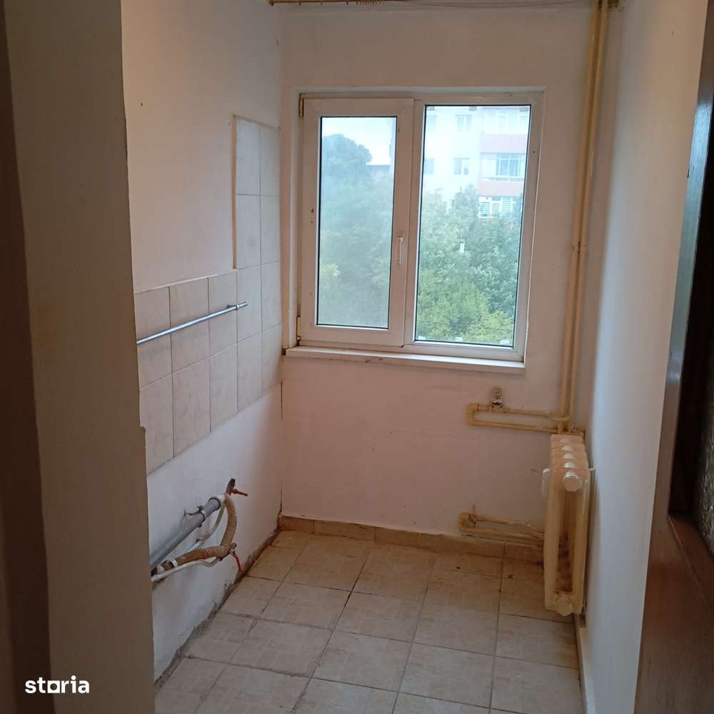 Piata Groapa apartament cu 2 camere-1