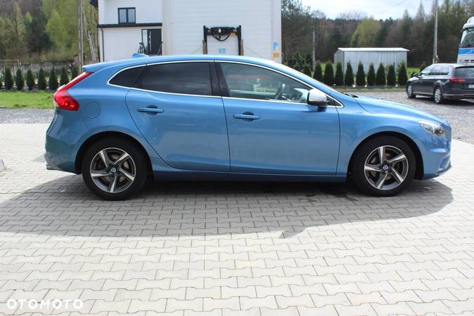 Volvo V40 D2 Drive-E R-Design Kinetic - 4